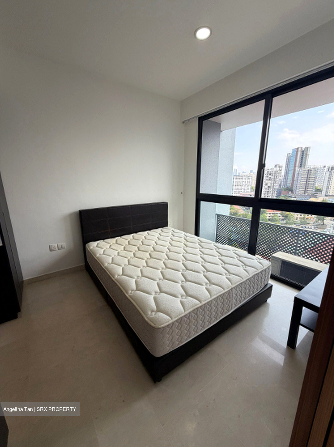 Cradels (D12), Apartment #568161271